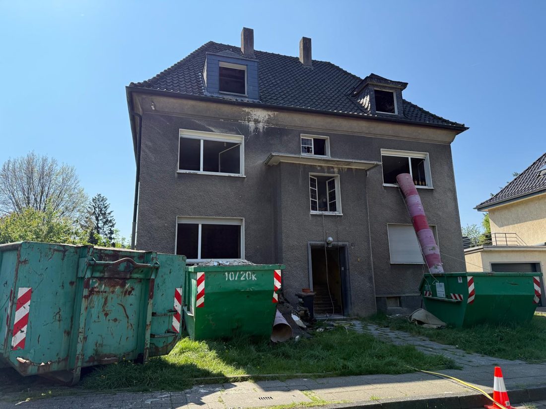 Stadtvilla in Bochum vor der Sanierung — entkernter Bestand